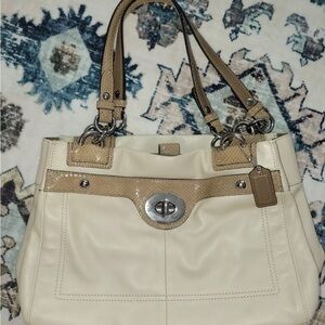 Coach Penelope Turnlock Bag